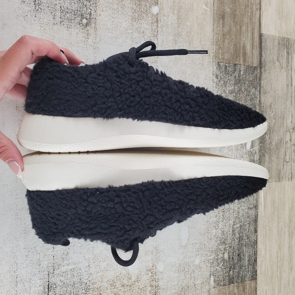 allbirds excellent blue